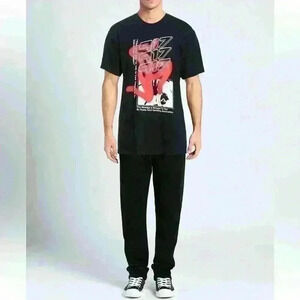 Men’s Graphic 917 Black Logo Tee size Small New with tags